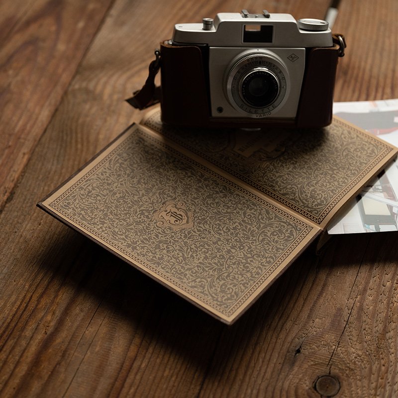 Livre souvenir familial : rassembler textes, photos et témoignages