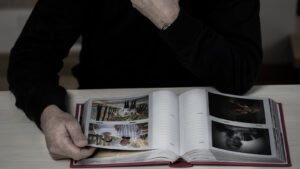 Plaque funéraire pour papa : idées de message, photo et symbole
