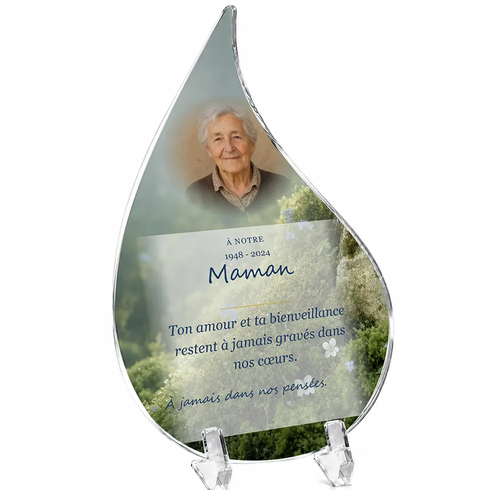 Plaque funéraire flamme Chrétien personnalisée — portrait, texte libre et fond au choix, présentée sur pied plexi
