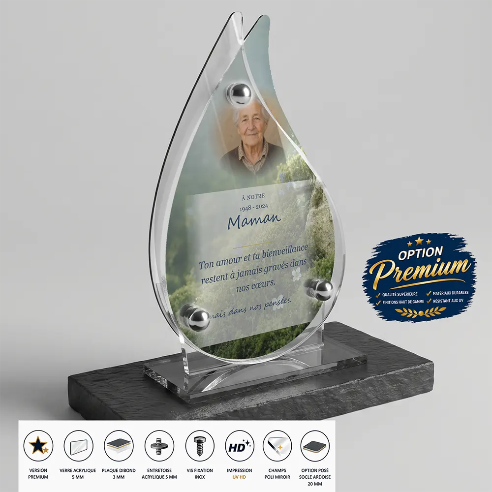 Plaque funéraire flamme Chrétien finition premium présentée sur socle en ardoise
