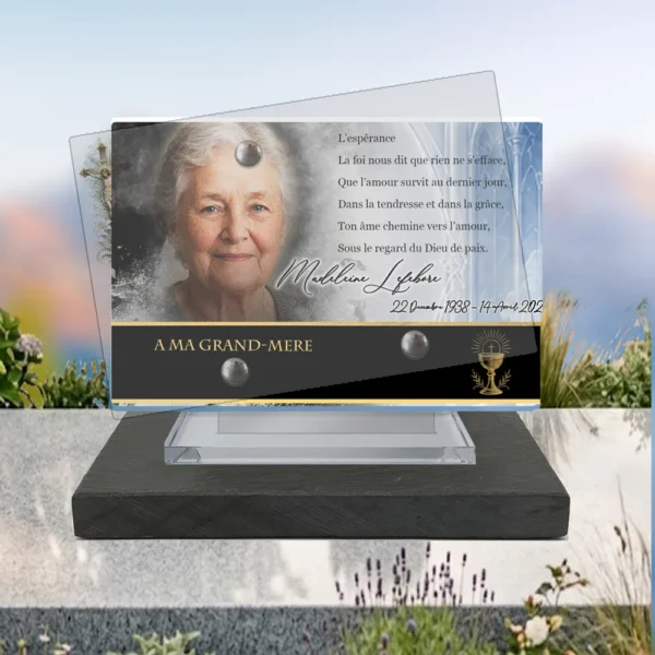 Plaque funéraire panoramique chrétien posée sur socle ardoise du Brésil, fixation inox, 1er sous-décor