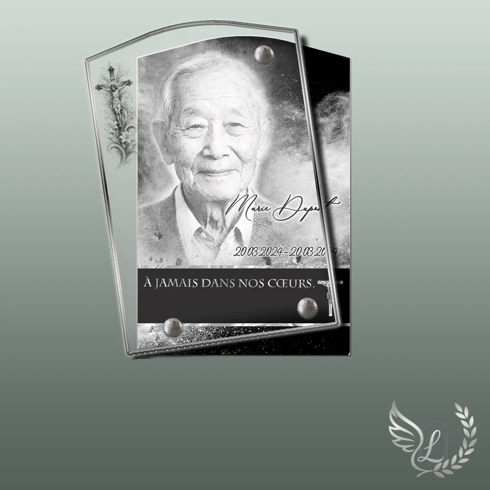 Plaque funéraire Chrétien forme Stèle