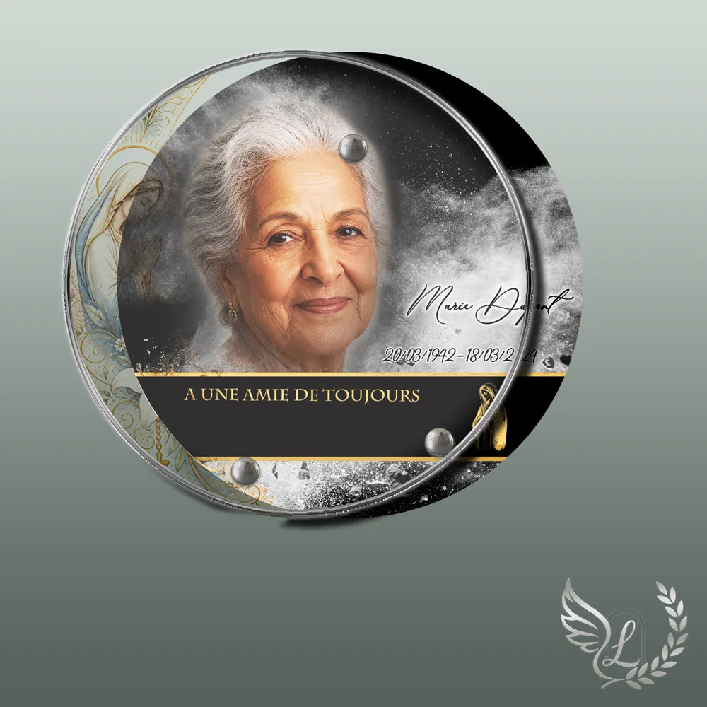 Plaque circulaire — hommage