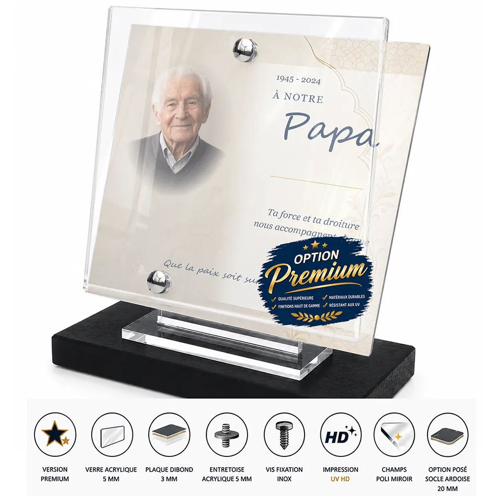 Plaque funéraire carré Musulman finition premium présentée sur socle en ardoise
