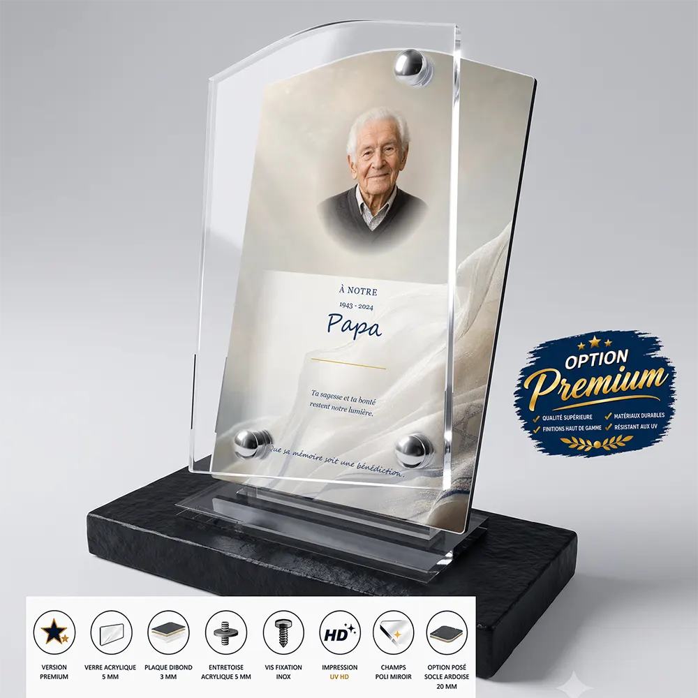 Plaque funéraire stèle Juif finition premium présentée sur socle en ardoise