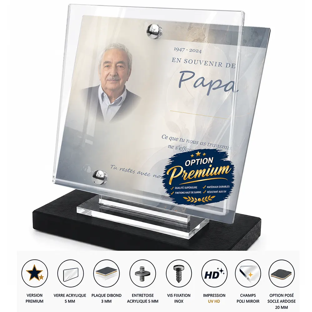 Plaque funéraire carré Laïque finition premium présentée sur socle en ardoise