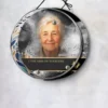 Plaque funéraire médaillon rond laïque suspendue par cordelette, kit de fixation inclus, 1er sous-décor