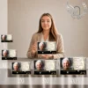 Gamme complète de plaques funéraires panoramiques avec portrait photographique, texte hommage et croix militaire dorée, présentées en quatre tailles croissantes