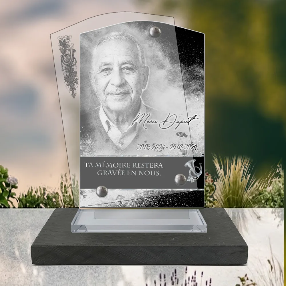 Plaque Stèle Chasseur à poser sur socle ardoise du Brésil