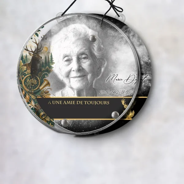 Plaque funéraire médaillon rond chasseur suspendue par cordelette, kit de fixation inclus, 1er sous-décor
