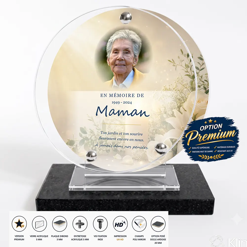 Plaque funéraire circulaire Fleurs finition premium présentée sur socle en ardoise