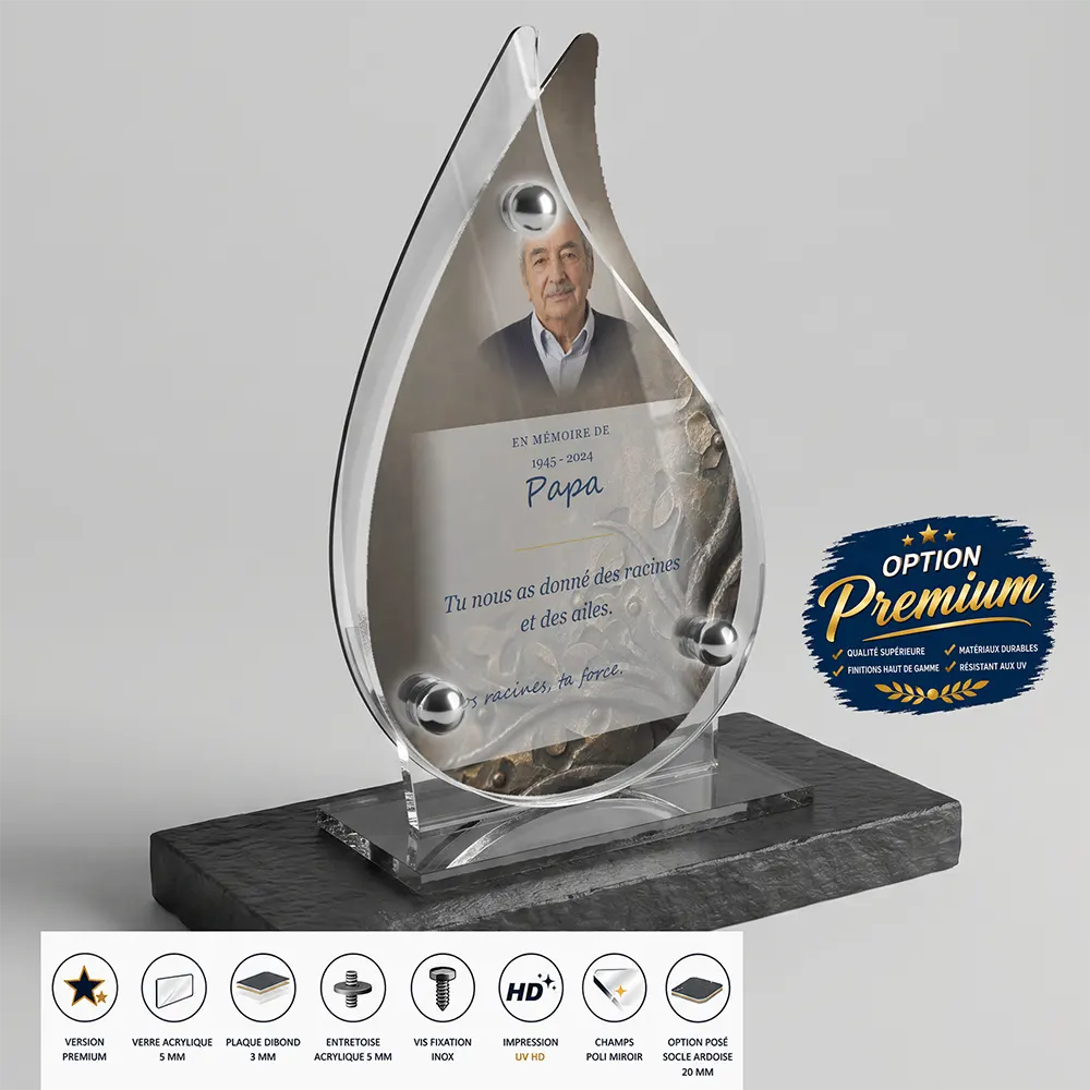 Plaque funéraire flamme Arbres finition premium présentée sur socle en ardoise