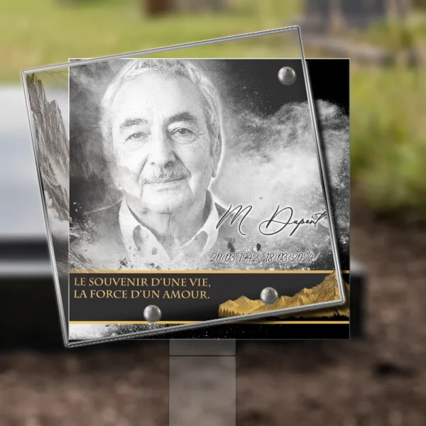 Plaque funéraire carré montagne plantée par appendice plexiglas, sol meuble ou pot, 1er sous-décor