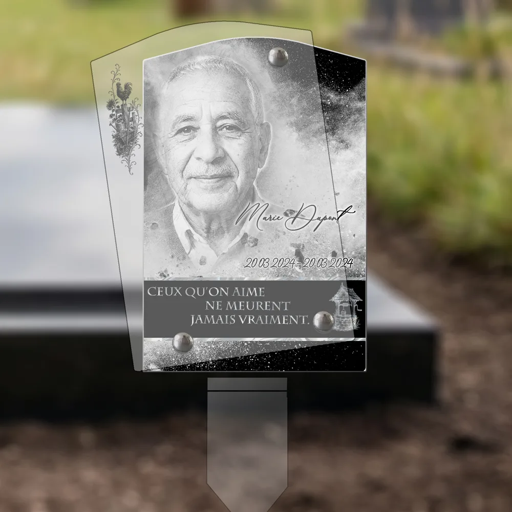 Plaque Stèle Campagne plantée dans la terre