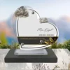 Plaque funéraire cœur oiseaux posée sur socle ardoise du Brésil, fixation inox, 1er sous-décor