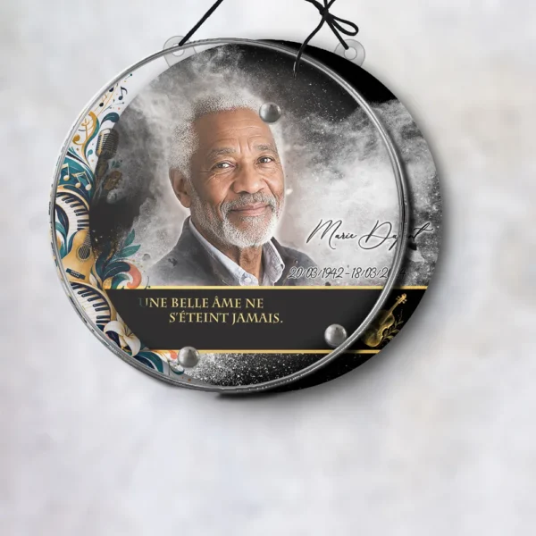 Plaque funéraire médaillon rond musique suspendue par cordelette, kit de fixation inclus, 1er sous-décor