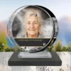 Plaque funéraire médaillon rond sport posée sur socle ardoise du Brésil, fixation inox, 1er sous-décor