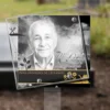 Plaque funéraire carré jardinage plantée par appendice plexiglas, sol meuble ou pot, 1er sous-décor