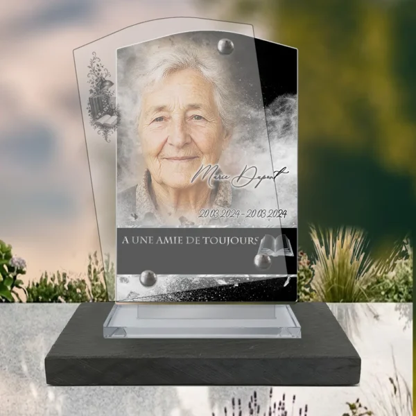 Plaque funéraire rectangle lecture posée sur socle ardoise du Brésil, fixation inox, 1er sous-décor