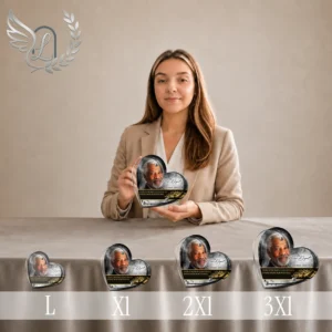 Gamme de plaques funéraires en forme de cœur avec portrait et finition chrome doré, présentée en quatre tailles croissantes côte à côte, thème passions bricolage