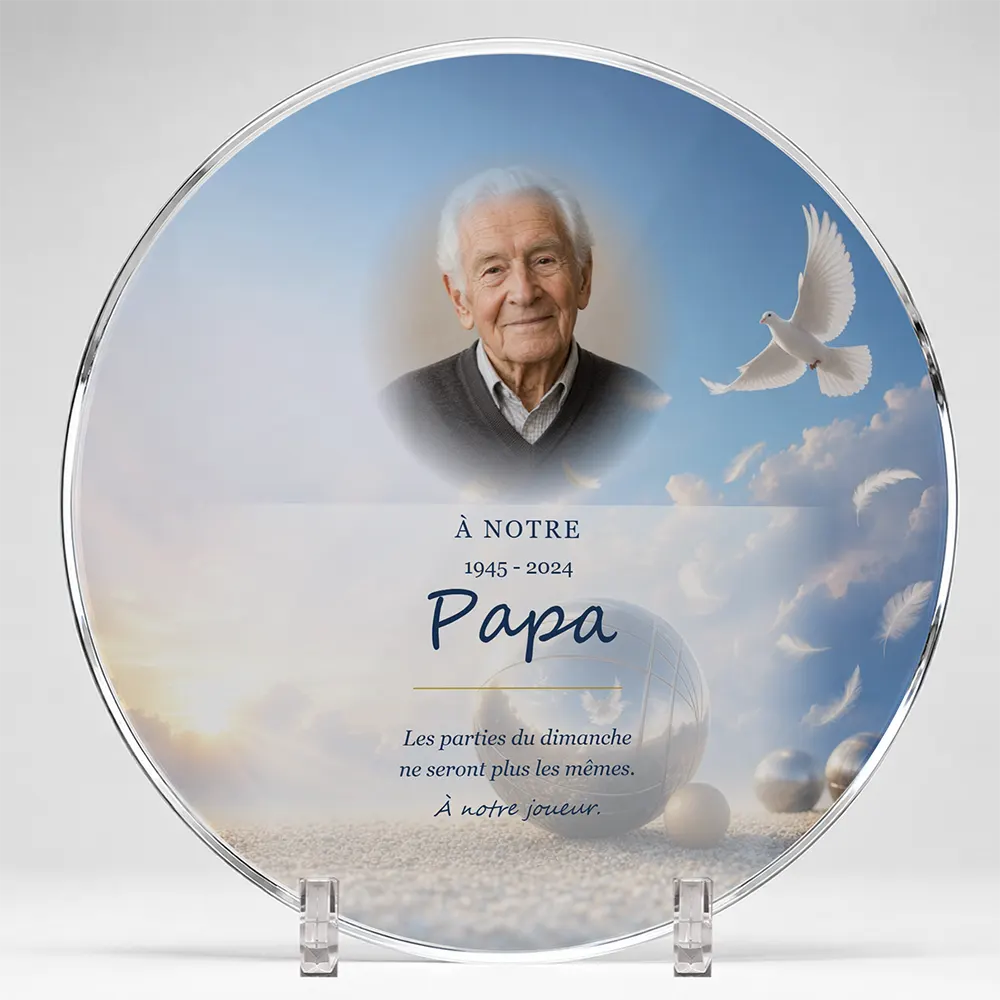 Plaque funéraire circulaire Pétanque personnalisée — portrait, texte libre et fond au choix, présentée sur pied plexi