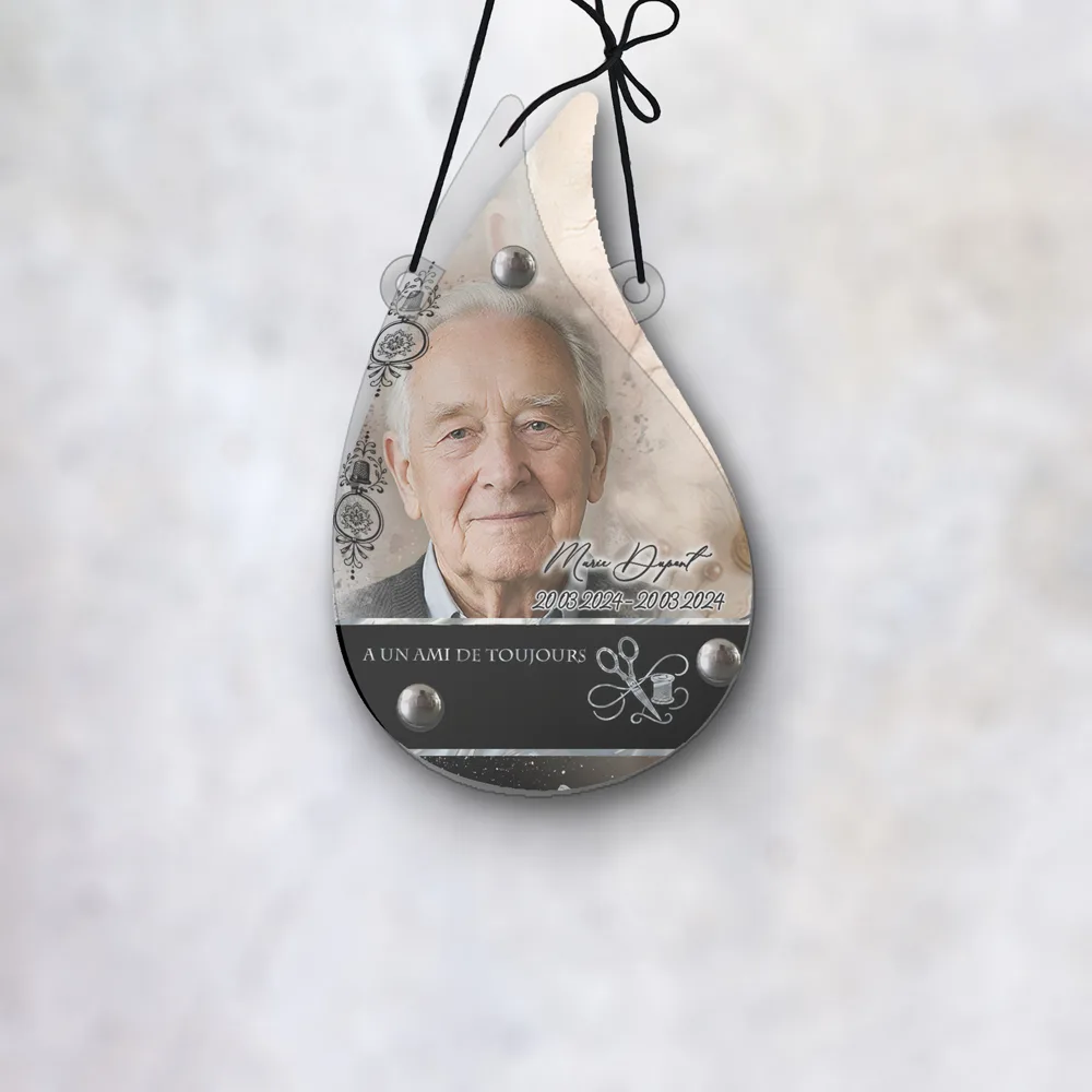 Plaque Flamme Couture suspendue par cordelette