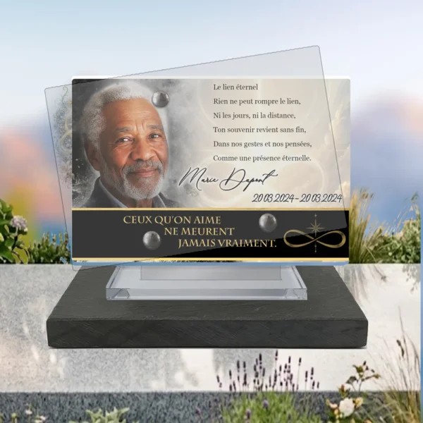 Plaque funéraire panoramique infini posée sur socle ardoise du Brésil, fixation inox, 1er sous-décor