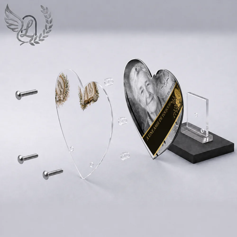 Vue éclatée plaque funéraire Cœur Mains jointes : construction sandwich plexi imprimé miroir, 3 entretoises, dibond et bloc ardoise