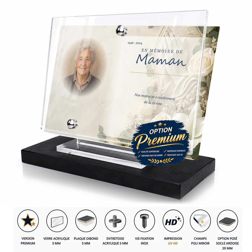 Plaque funéraire panoramique Mains jointes finition premium présentée sur socle en ardoise