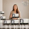 Gamme de plaques funéraires panoramiques avec photo portrait et finition or, présentées côte à côte en tailles croissantes 2XL 3XL 4XL, motif arbre de vie doré et inscription en cursive