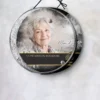 Plaque funéraire médaillon rond photo portrait suspendue par cordelette, kit de fixation inclus, 1er sous-décor
