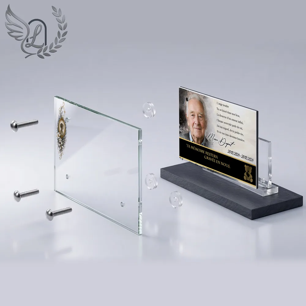 Vue éclatée plaque funéraire Panoramique Enfant : construction sandwich plexi imprimé miroir, 3 entretoises, dibond et bloc ardoise