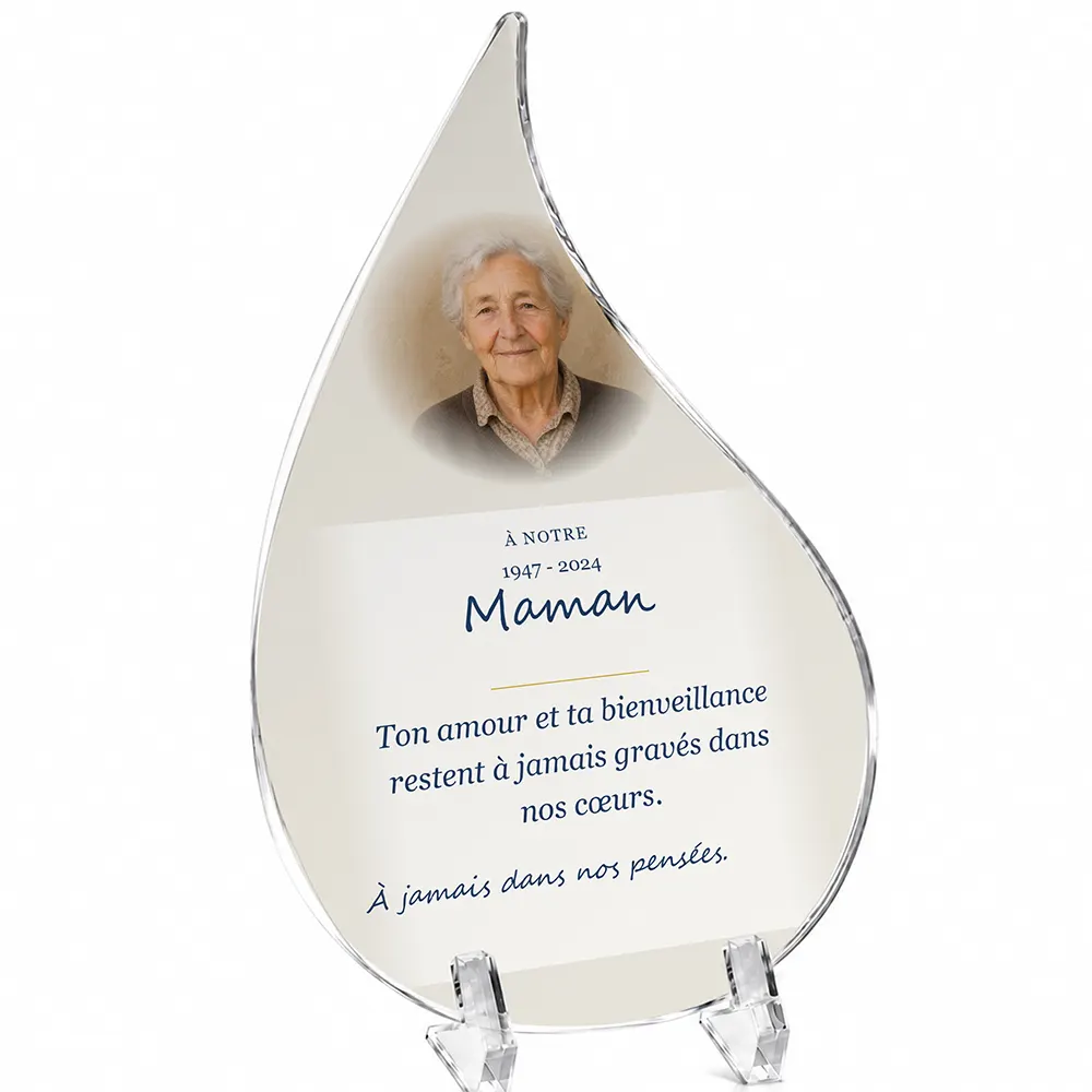 Plaque funéraire flamme Maman-Papa personnalisée — portrait, texte libre et fond au choix, présentée sur pied plexi